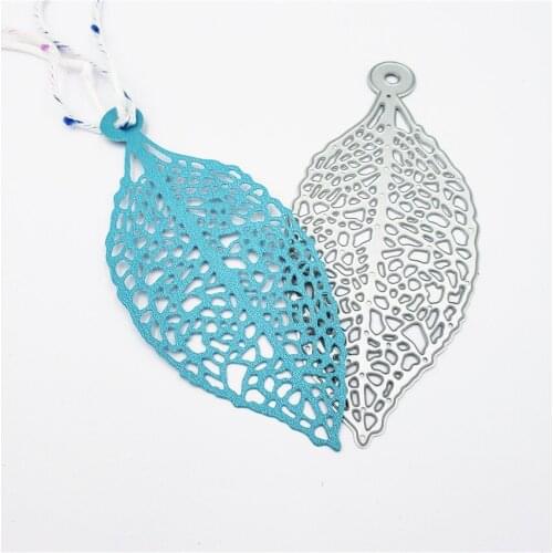 PANFELOU Fine leaves bookmarks metal craft paper die cutting dies Scrapbooking/DIY Valentines Day Embossing mould Easter
