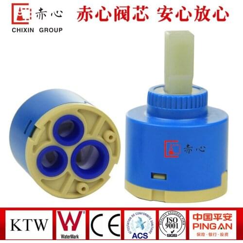 Long-term sales 40mm flat feet three holes single seal spool solar water heater water spool