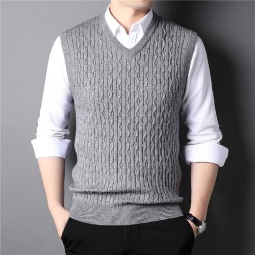 2021 Autumn New Mens Twist Knit Vest Business Casual Classic Style V-neck Sleeveless Sweater Vest Male Brand Clothes