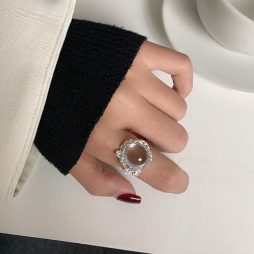 UUEING White Rings
