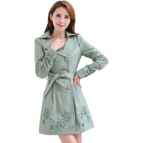 Middle-aged mother Women trench coat Autumn Winter Mid-length embroidered Slim Plus Size Windbreaker Outerwear Female R270