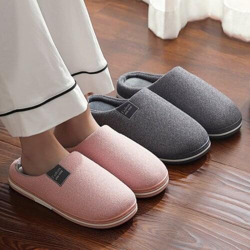 Women Plush Slippers Soft Sole Winter Warm Shoes Slip On Men Ladies Couples Home Indoor Bedroom Comfort Fur Slides Footwear
