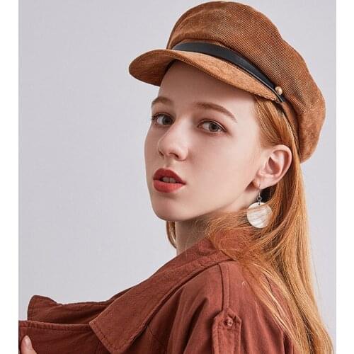 New Leather Visor Hat Women Autumn Winter Leisure Corduroy Hats Female Warm Newspaper Boy Painter Cap Korean Version Caps H6718