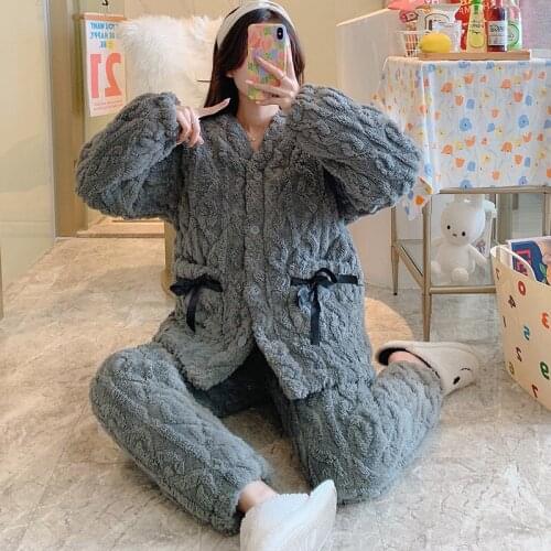Winter New Women Coral Velvet Pajamas Three Layer Thermal Nightwear Flannel Thick Nightwear Ladies Sleepwear Warm Home Clothes