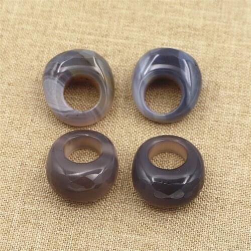China Fashion Boutique Jewelry Natural Grey Chalcedony Rings Lady Grey Agates Big Rings Gift Natural Stone Rings