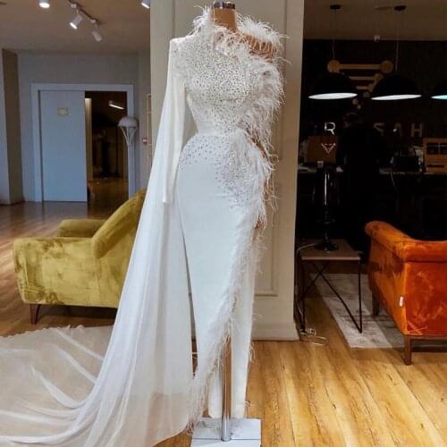 White Arabic Prom Dresses Sequins Beading One Shoulder Long Sleeve Feather Prom Dresses Custom Made Long Evening Party Gowns