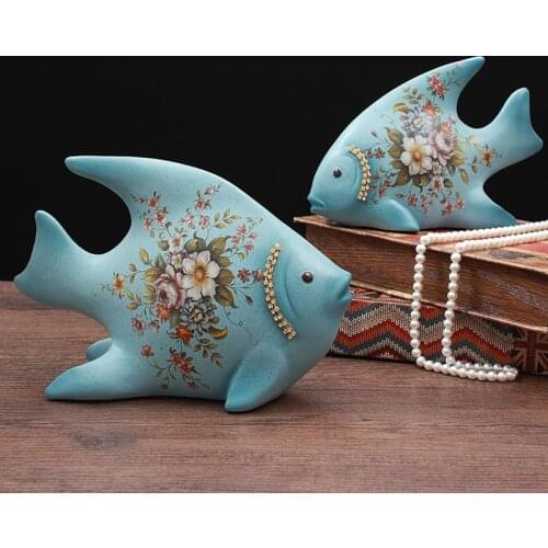 2PCS Lucky Luxurious Fish Ornaments Europe Ceramics Livingroom Figurines Arts Home Furnishing Decoration Crafts Wedding Gifts