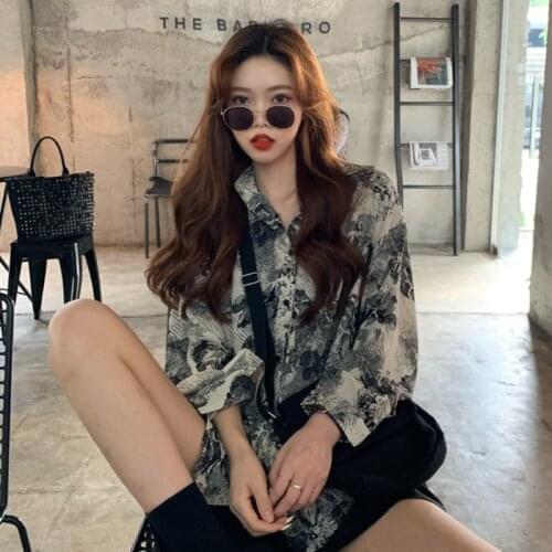 Long sleeve Casual Floral Shirt Top Womens summer temperament wear thin shirt Chiffon jacket