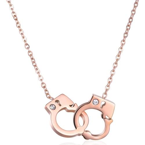 Unique Locked Handcuff Pendant Necklace Shiny Rhinestones Charm High Polished IP Rose Gold Plating Women Stainless Steel Jewelry