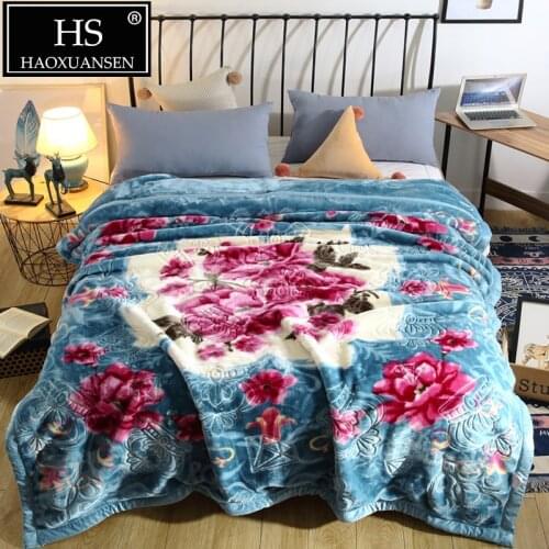 Lake Blue Floral Crown Diamond Pattern Raschel Blanket Double Layer Super Soft Embossed Blankets Winter Warm Bed Cover 3.8 Kg