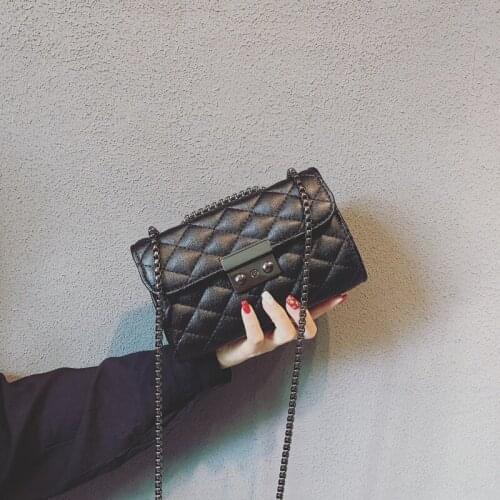 2020 new womens bag PU leather solid color womens bag fashion rhombus chain small square bag messenger bag
