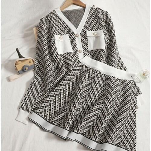 New Autumn Fashion Plaid Two Piece Set Women Skirt Sets Outfits Knitted Sweater Tops & Mini Skirt Suits Ladies 2 Piece Knitwear