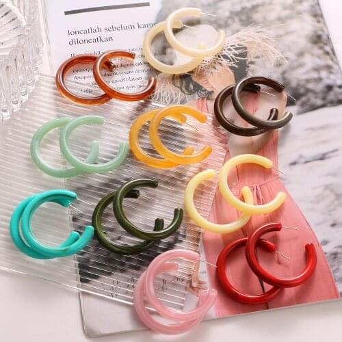 IPARAM Fashion Resin Semicircle Hoop Earrings Women Korea Acrylic Circle C Shape Dangle Earrings 2021 Fashion Jewelry Gift