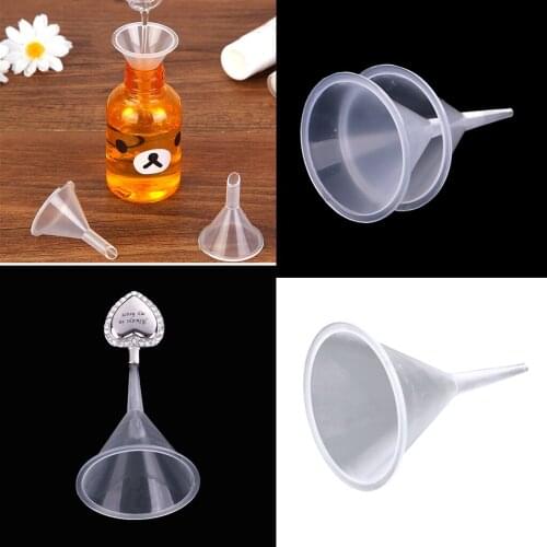 3pcs Mini Clear Plastic Funnels for Fragrance Essential Oils Lab Bottle Perfume Urn Funnel for Nnarrow Fine Bottleneck Bottles