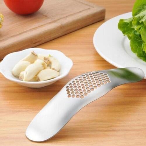 430 stainless steel arc-shaped garlic press Garlic Crusher Grinding Slicer Cutter Kitchen Multifunction Tool LX6392