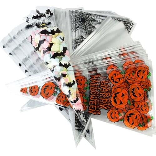 100pcs Halloween Pumpkin Bat Spider Candy Bag Triangle Shape Gift Cookies Plastic Packaging Bags Halloween Party Decoration