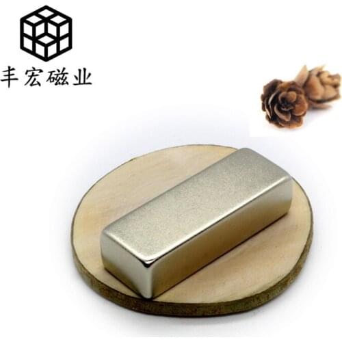 F40 * 15*10 long strip magnetic steel rectangular magnet iron absorbing stone NdFeB 40*15*10 magnetic strip white magnet