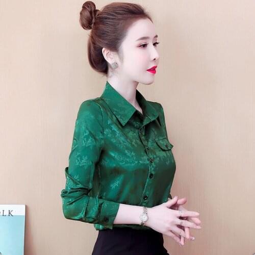 Women Autumn 2021 Vintage Printed Office Blouse Womens Turn Down Collar Long Sleeve Top Shirt Fashion Chic Stain Slim Tops Q629