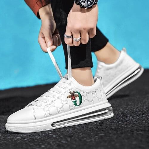 Spring and autumn mens shoes real air cushion shoes sports running shoes casual shoes white shoes