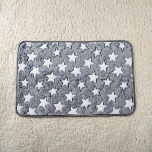 Pet Cat Dog Mat Soft Bed Rug Dog Sleep Pad All Seasons Comfortable Blanket Pet Cushion Washable Pet Supplies