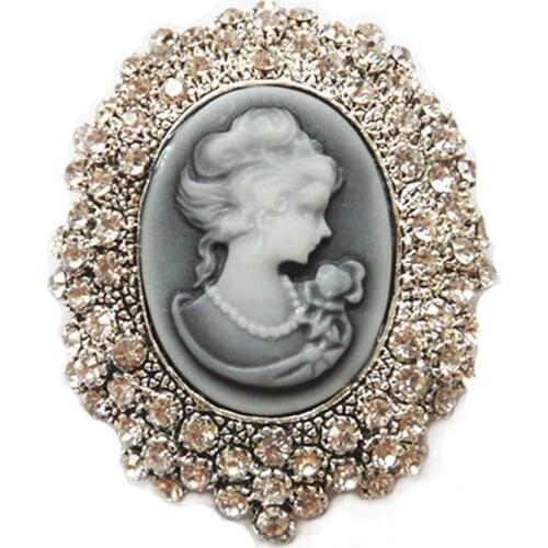 Retail!Clear Austria Crystal Rhinestone Vintage Style Fashion Victorian Style Cameo Brooch Lady Scarf Brooch Pins Hot Selling