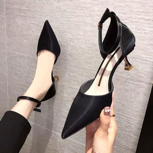 Substitute pointed hollow working womens high heel shoes thin heel shallow mouth banquet fashion student style shoes