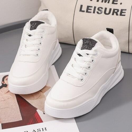 Popular womenS shoes new inner increase love white shoes casual shoes wild thick bottom wild plus velvet thick cotton shoe/F018