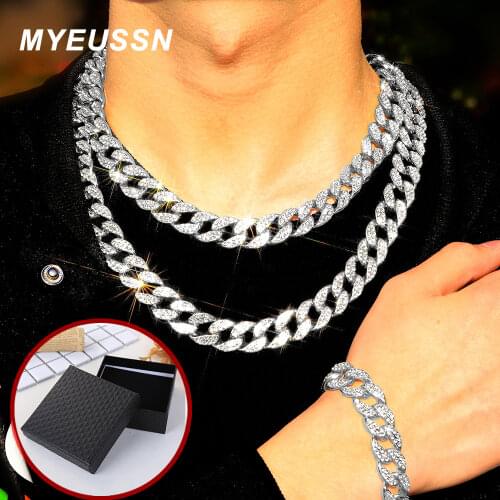 MYEUSSN Necklaces