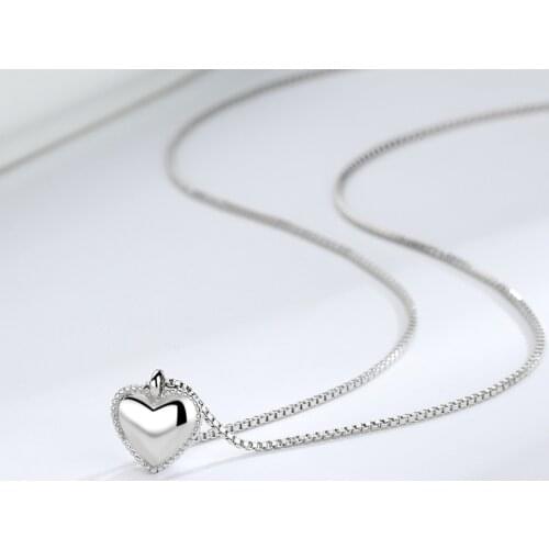 Simple 925 Sterling Silver Heart Pendants Necklaces for Women Wedding Jewelry Box Chain Clavicle Chain Choker Necklace Accessory
