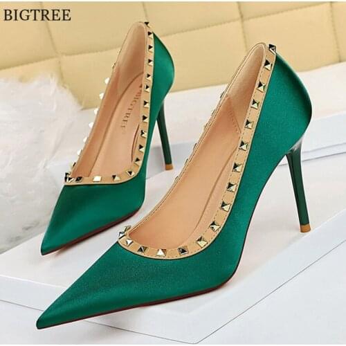 BIGTREE Sexy Rhinestone Pointed Shoes Women Autumn PU Leather High Heels Khaki Crystal Wedding Office Shoes Ladies Stiletto 2021