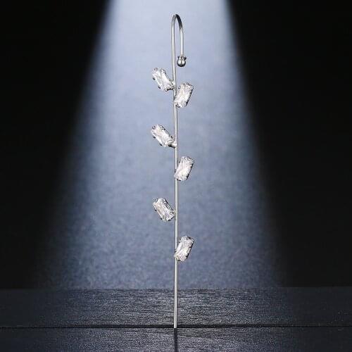 Emmaya Simplicity Style Earring With AAA Zirconia Leaves Shape Vivid Design Jewelry Elegant Ornament Party Delicate Gift