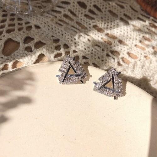 S925 Silver Needle Stud Earrings with Exquisite Sparkling Diamonds Stud Earrings for Women Piercing Earrings Jewelry