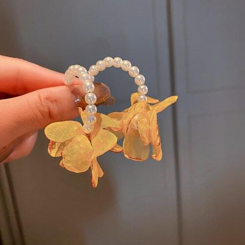Trendy Sweet Yellow Fabric Flower C Shape Pearl Hoop Earrings Korean Fashion Vintage Earrings for Women Party Jewelry