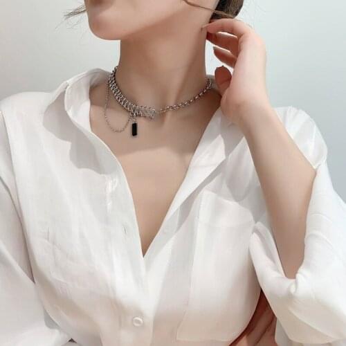 U-Magical Creative Asymmetric Metallic Detachable Twist Pendant Necklace Chunky Chain Square Geometric Necklace Jewellery
