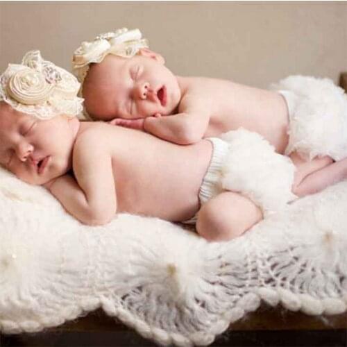 Cotton Baby Girls Ruffle Bloomers with Headwear Fluffy Baby Shorts Newborn Diaper Cover Baby Flower Shorts Toddler Cute PP Pants