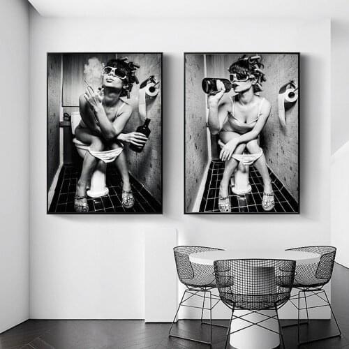 Woman Sitting on the Toilet Vintage Canvas Art Posters And Prints Black and White Sexy Woman Wall Paintings Home Wall Decoration