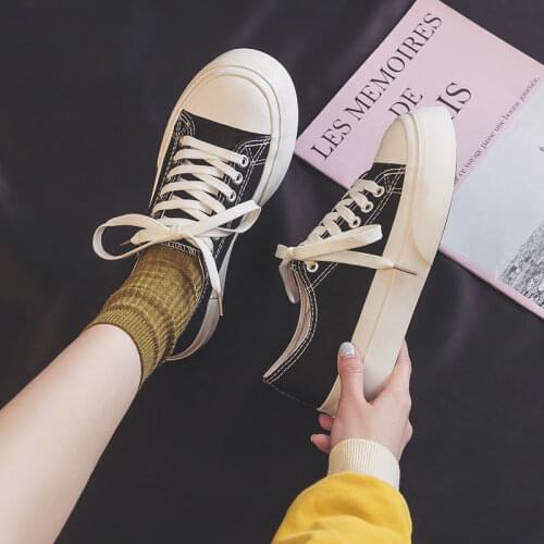QWEEK 2021 Women Sneakers White Flat Casual Korean Canvas Shoes Sports Platform Running Rubber Anime Vulcanize Spring Trainers