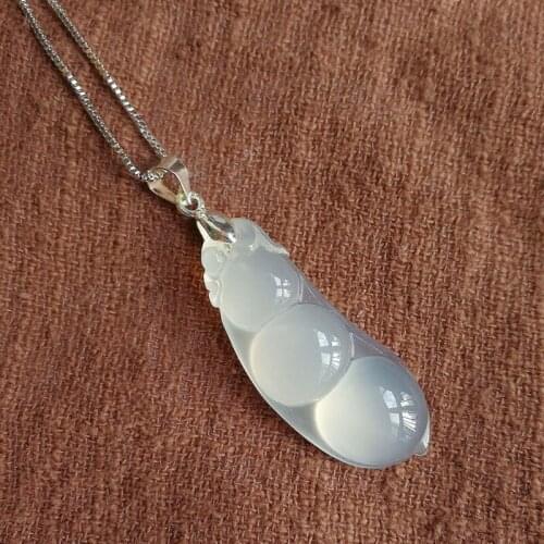 Natural Chalcedony String Bean Pendant 925 Silver Necklace Fashion Lady Crystal Sweater Jewelry Free Chain And Gift Box