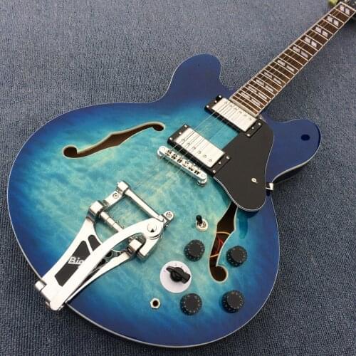 High quality electric guitar, Blue Flame Maple Top jazz guitar, chrome-plated hardware with Tremolo system,free shipping