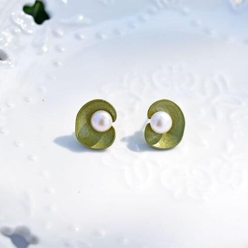 Vintage Elegant Lotus Leaf Stud Earrings For Women Simple Cute Freshwater Pearls S925 Needle Earring Female Jewelry Accessories