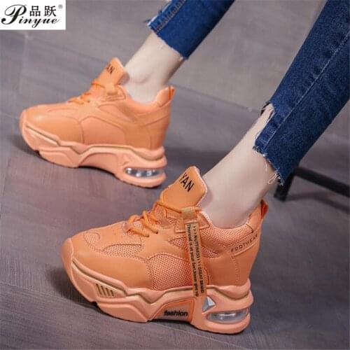 Summer Women White Sneakers Mesh Patchwork Dad Shoes Casual Thick Heel White Shoes Designer Breathable Platform Sneakers