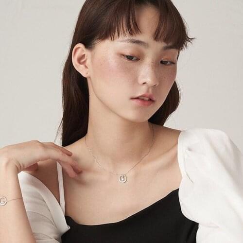 Dream Silver Plated Moonstone Round Charm Pendant 2021 Fashion Lady Popular Party Zircon Necklace for Women Wedding Jewelry Gift