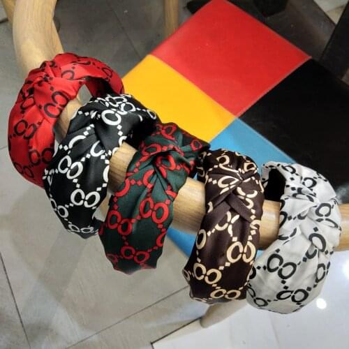 New Minnie Cartoon bow hair band high-grade cloth art wide edge knot hair clip cute Mickey Rabbit ear hair accessories