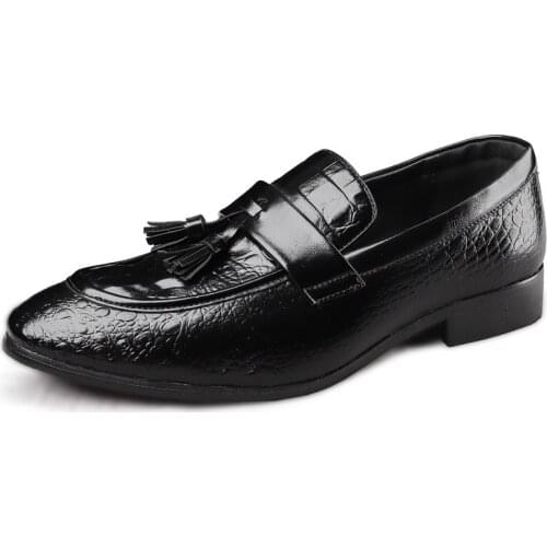 Tassel Leather Oxfords Shoes Men Loafers Casual Slip on Men Dress Shoes Italian Graceful Wedding Party Shoes Men Moccasins Black