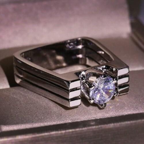 Popular Geometric Solid Crystal Womens Ring Alternative Personality For Party Engagement Jewelry 2021 Accessories