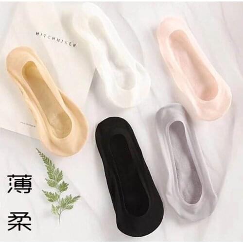 Fashion 2019 New Warm comfortable cotton womens solid Silica gel antiskid socks ankle thin 5 colors for girls hosiery socks