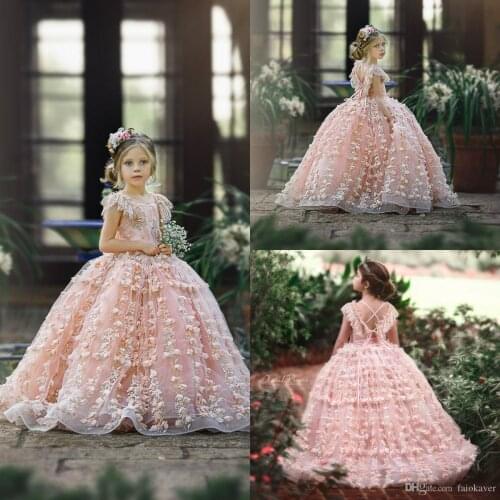 Cute Pink Lace Flower Girl Dresses 3D Floral Appliqued Cap Sleeve Little Kids Wedding Dresses Beautiful Girls Pageant Dress