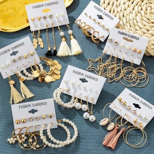 Womens Earrings Set Pearl Earrings For Women Vintage Long Fashion Jewelry 2021 Geometric Crystal Acrylic Heart Stud Earrings