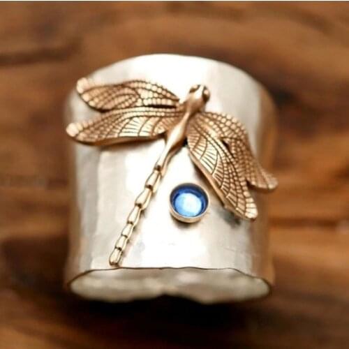 Vintage luxury Lake Blue Crystal Dragonfly Rings for male Women Classic Engagement Finger Rings Female Wedding Jewelry Gifts