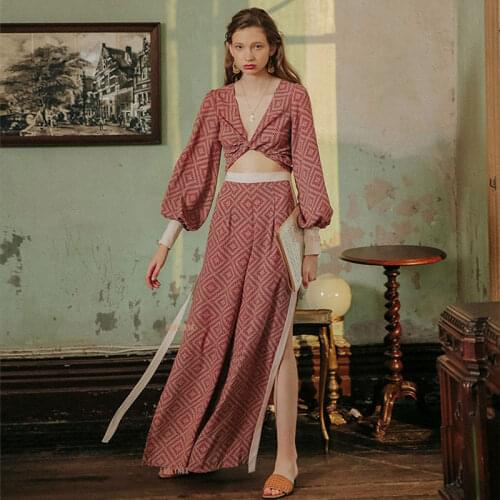 Vintage Elegant Two-piece Women Sexy 2021 Summer V-neck Top Pants Sets Holiday Style Fashion Ladies Wide Leg Pants Suits A873